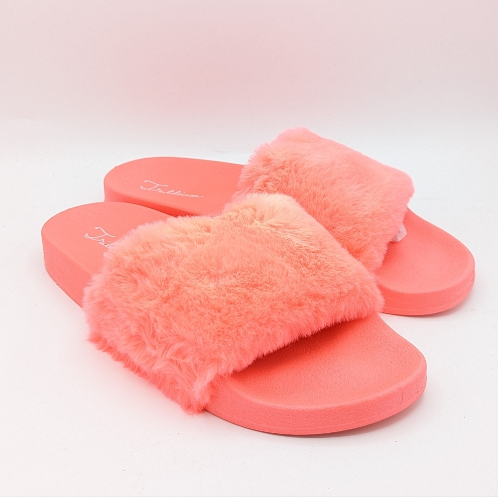 NEW Womens Trillium Neon Hot Pink Faux Fur Slides Sandal Slipper Shoes